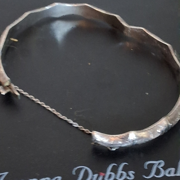 Vintage Etched Sterling Silver Bangle - Picture 6 of 12